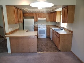 Building Photo - 513 N 19th Ave