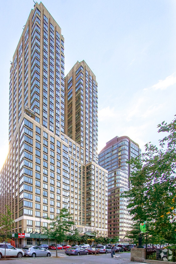 160 Riverside Boulevard - Apartments in Manhattan, NY | Apartments.com