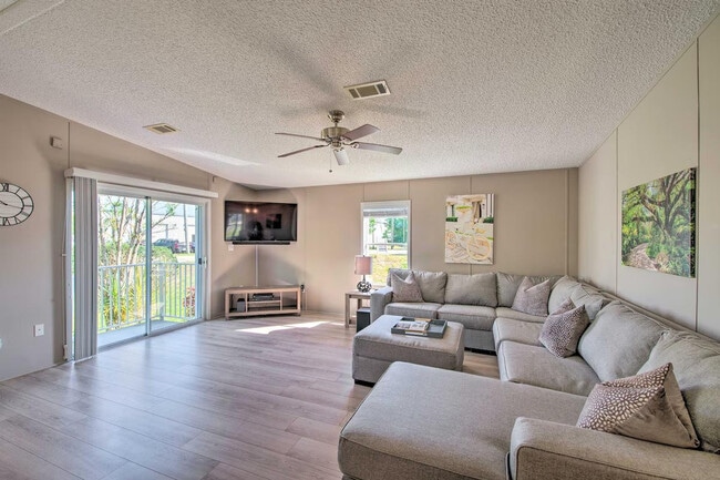 Building Photo - 9896 61st Terrace