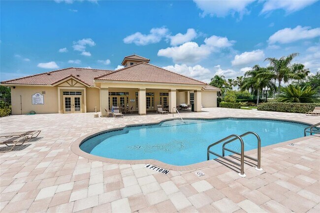 Foto del edificio - 8323 Barton Farms Blvd