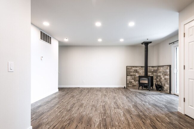 Foto del edificio - Bright and light Prospector Condo