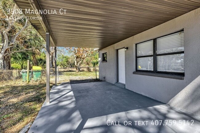 Building Photo - 3908 Magnolia Ct