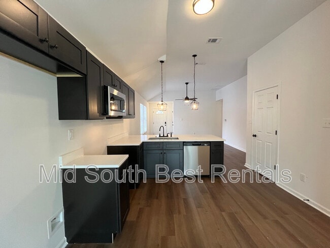 Building Photo - 3271 Baskin St