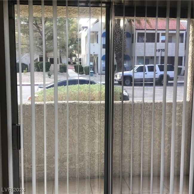 Foto del edificio - 4988 Newport Cove Dr