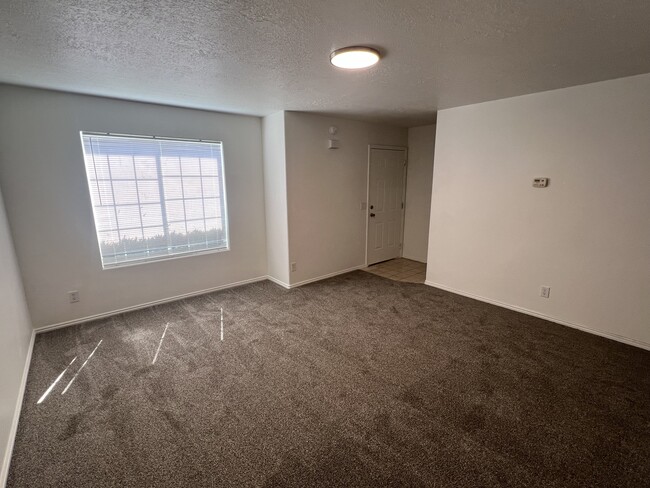 Building Photo - 126 S 850 W