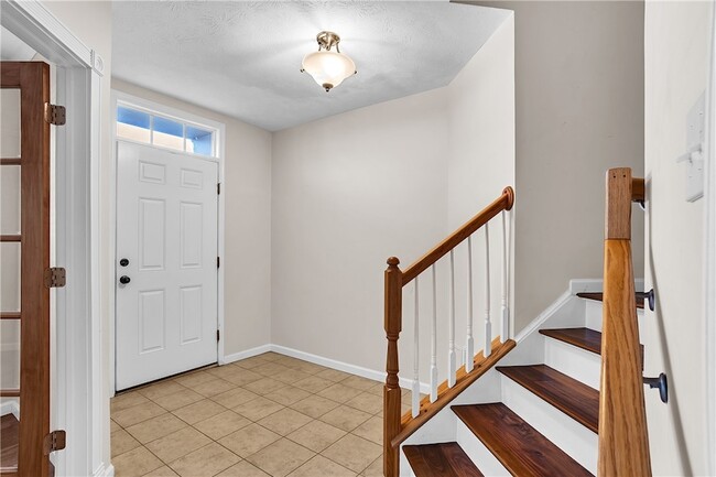 Photo - 704 Park Plaza E Townhome