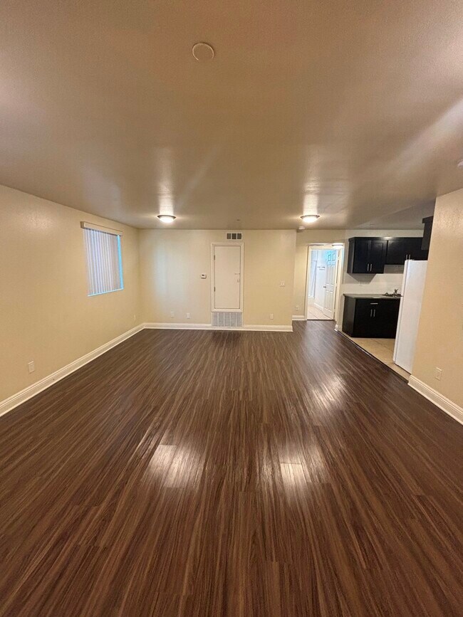 Foto del edificio - 539 W 93rd St