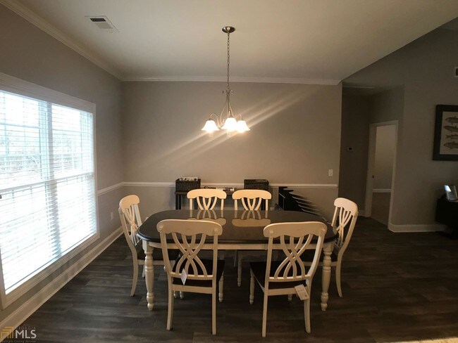 Foto del edificio - 104 Weatherstone Way