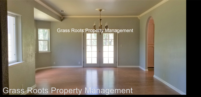 Building Photo - 4 br, 2.5 bath House - 20740 Oxbow Way