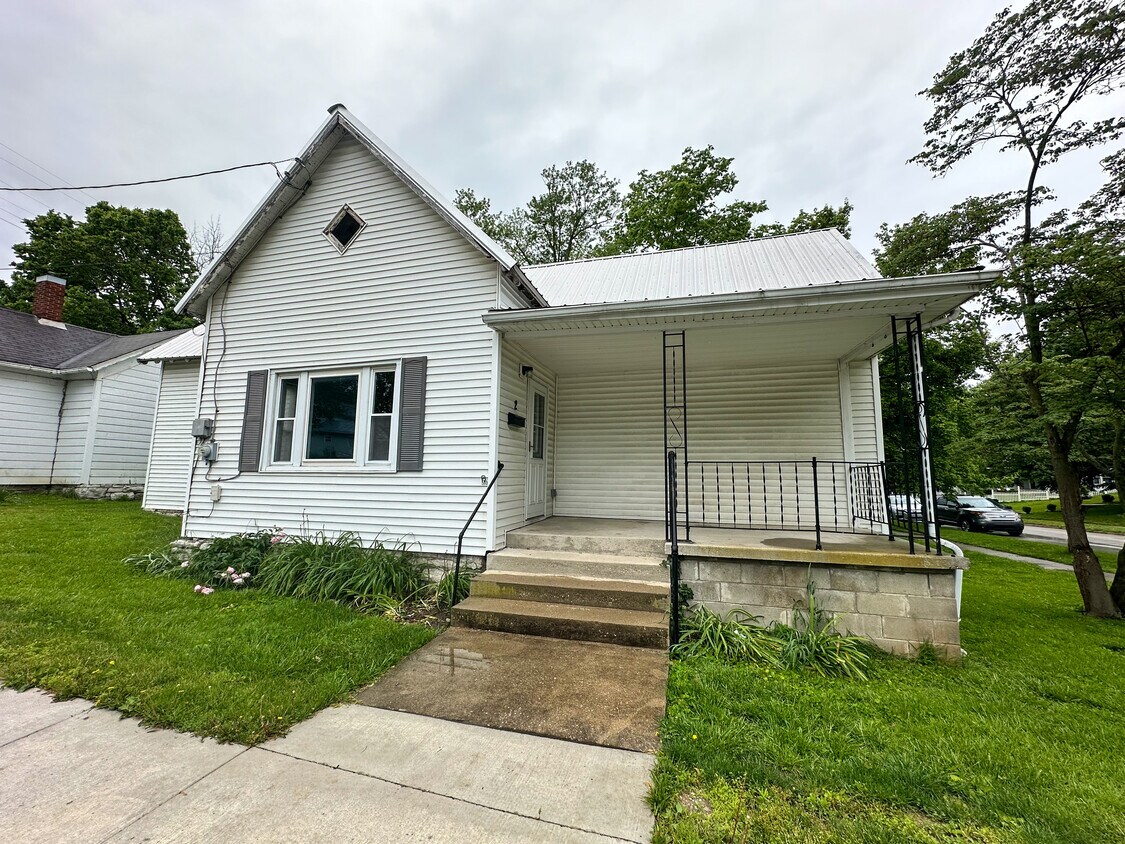 Front of house - 2 S Madison St