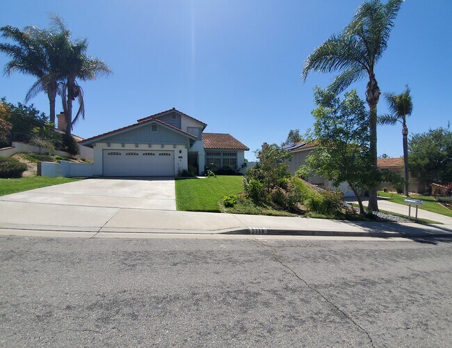 Foto del edificio - 2739 Tiburon Ave