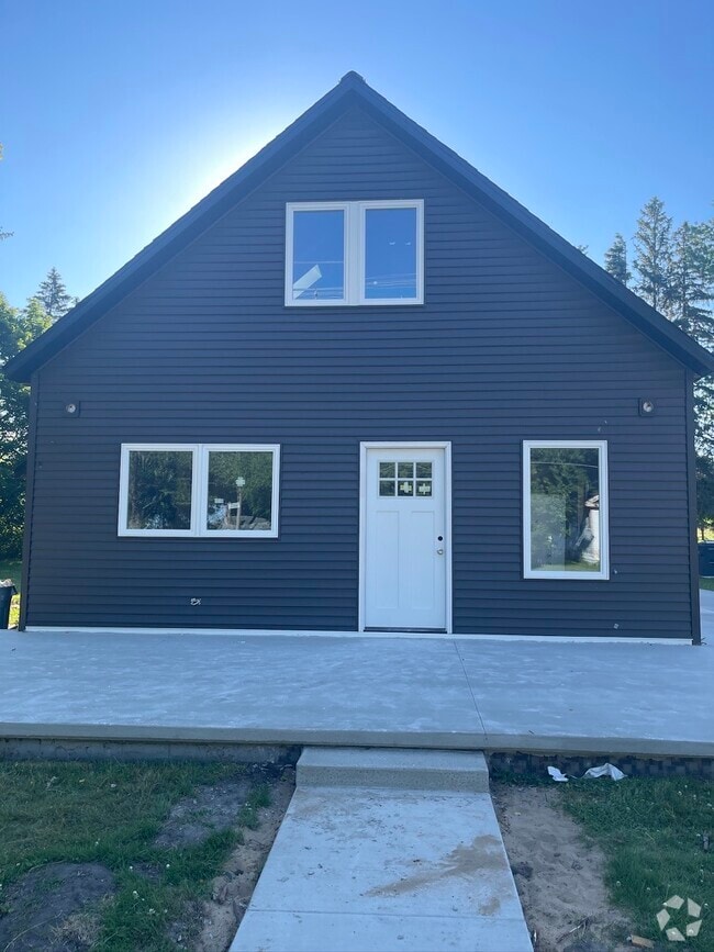 Building Photo - 879 Saint Joseph St