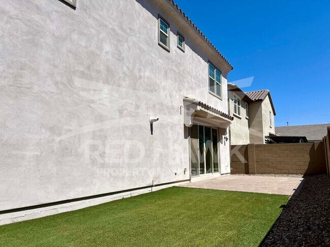 Foto del edificio - 9728 E Axle Ave