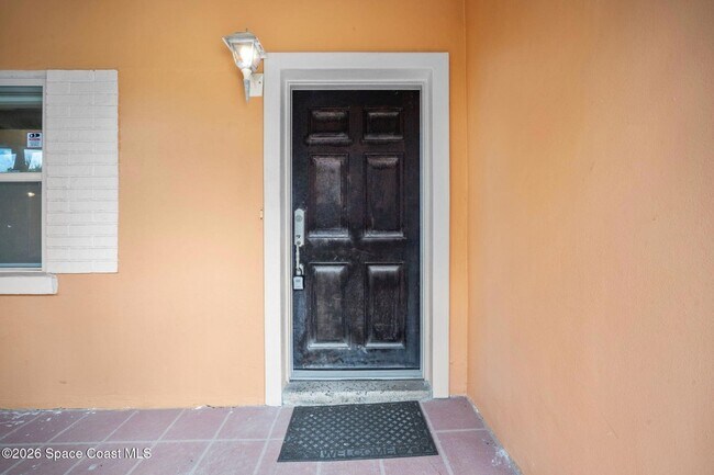 Foto del edificio - 2335 Sunset Ave
