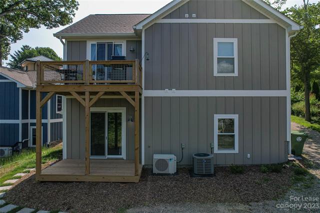 Foto del edificio - 10 Laurel Loop