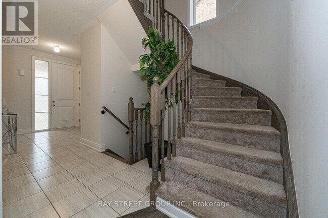 Building Photo - 88 Forestlane Way