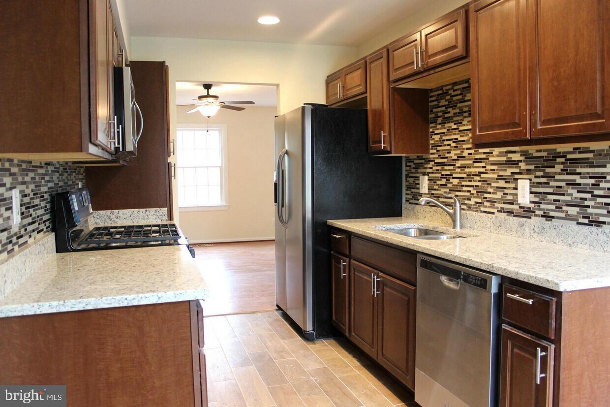 Foto principal - 14809 Hatfield Square