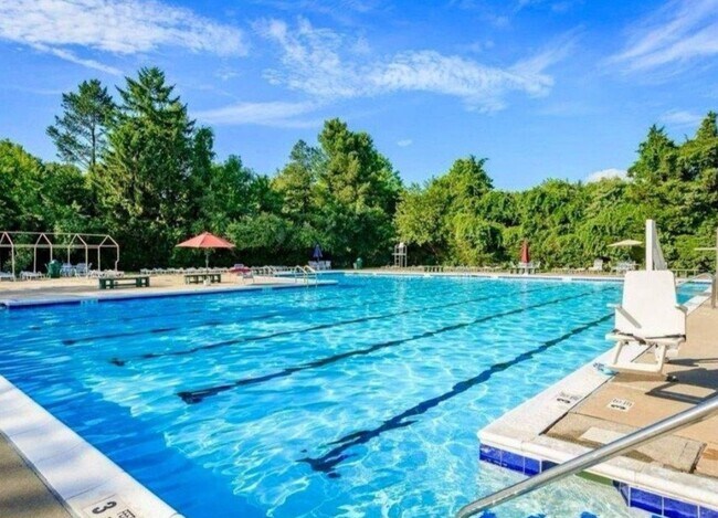 Swimming pool - 49 Fairview Cir