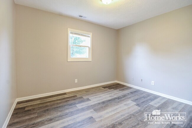 Foto del edificio - 552 S. Kenmore