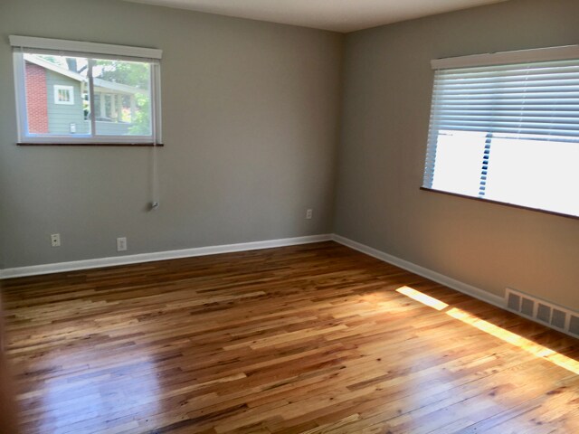 Foto del edificio - 1820 Jackson Ave