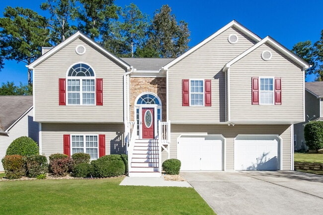 Building Photo - 5879 Newnan Ct