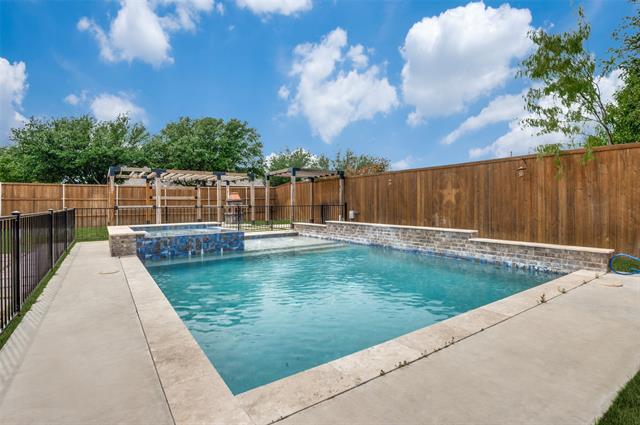 Foto principal - 736 Edgewood Ave