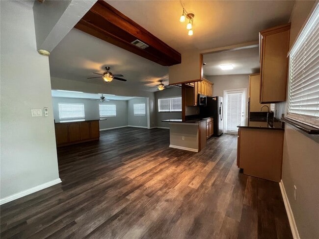 Building Photo - 2326 Coldstream Dr