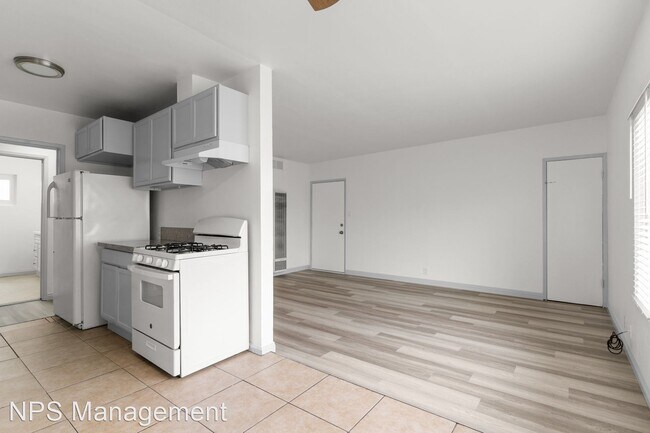 Foto del edificio - 1 br, 1 bath Apartment - 731-745 Orange Av...