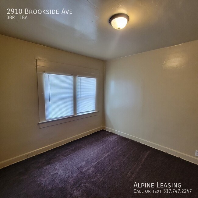 Foto del edificio - 2910 E Brookside Ave