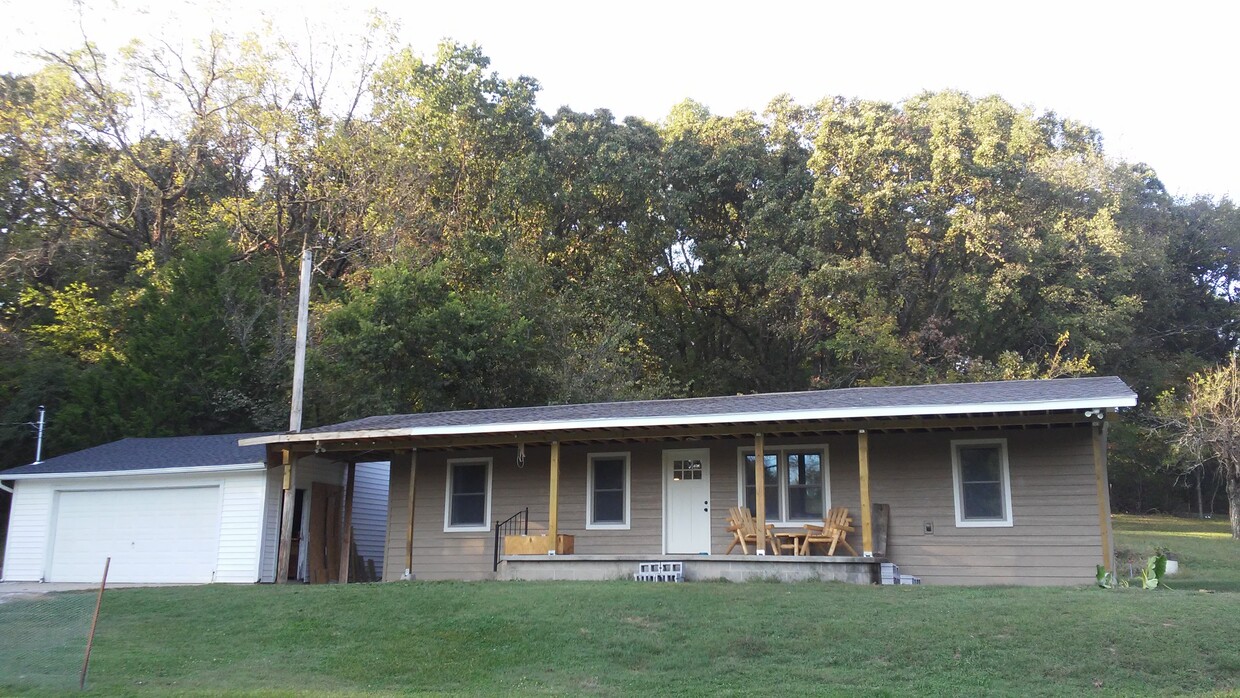 Front of House - 13680 Deer Path Cir