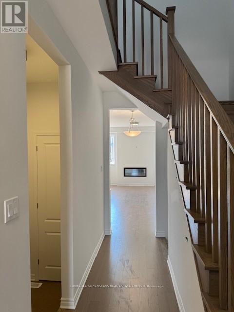 Photo du bâtiment - 3208 Meadowridge Dr