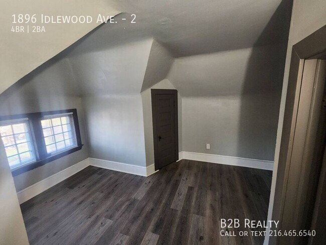 Foto del edificio - 1896 Idlewood Ave