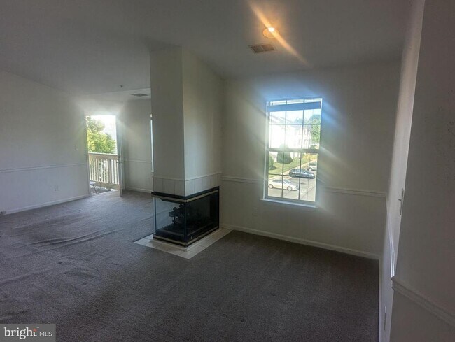 Foto del edificio - 11010 Koman Cir