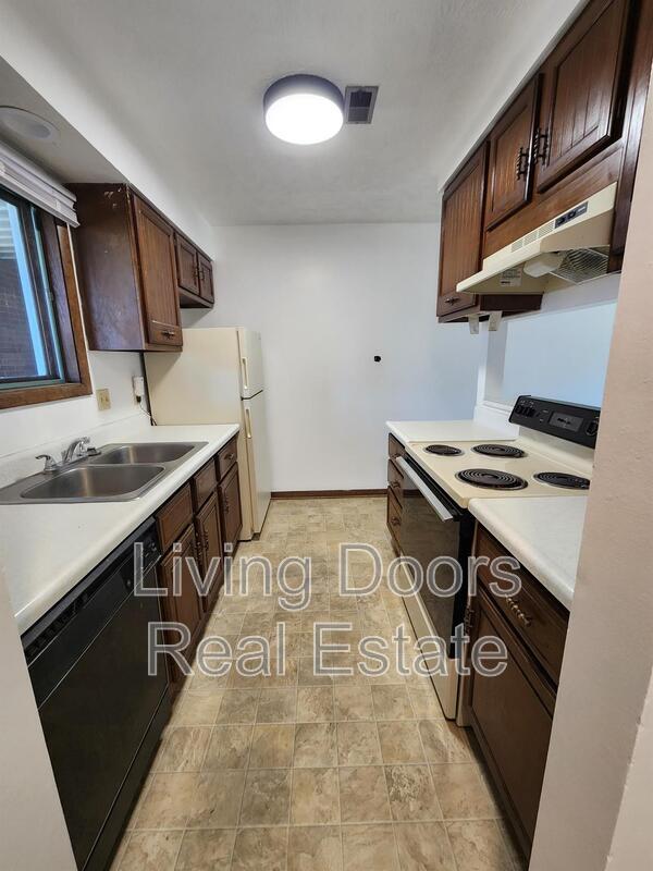 Building Photo - 1215 A St