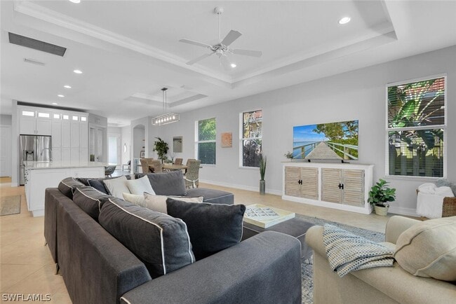 Building Photo - 590 110th Ave N