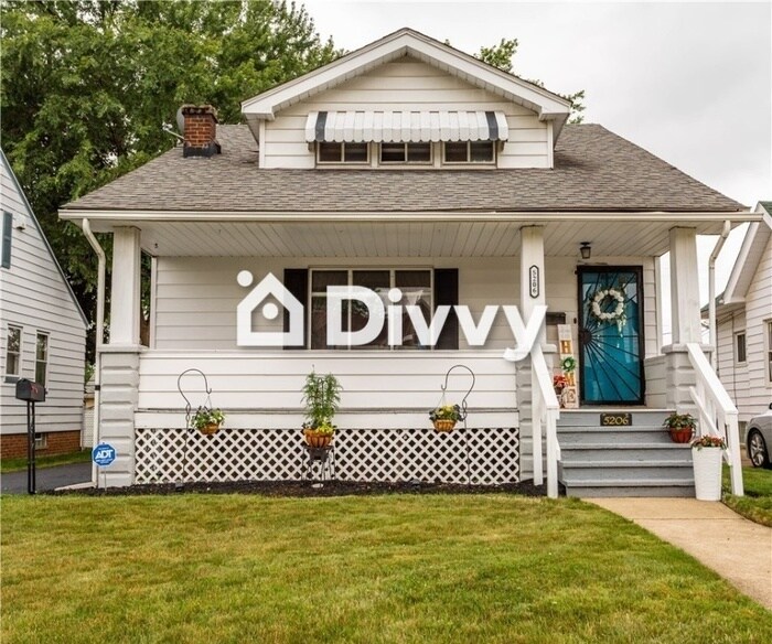 5206 Arch St, Maple Heights, OH 44137 House Rental in Maple Heights