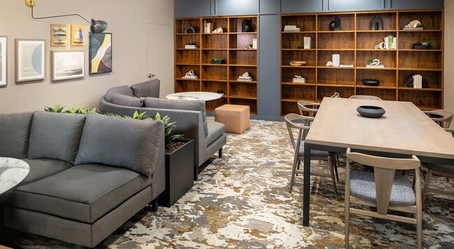 Building Photo - The Altos