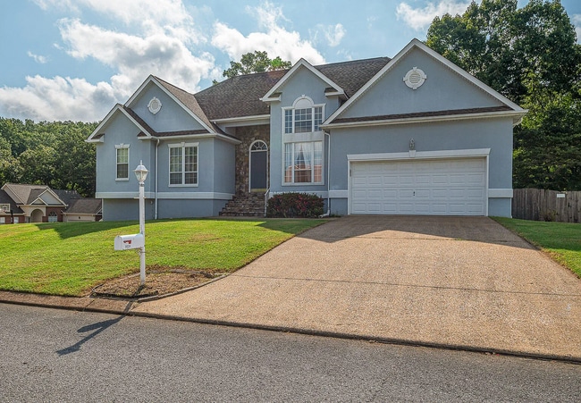 Building Photo - 9924 Brently Estates Dr