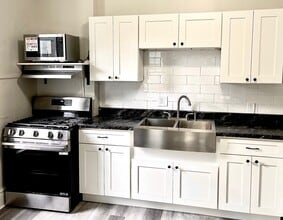 Building Photo - 1014 Bucknell Ave