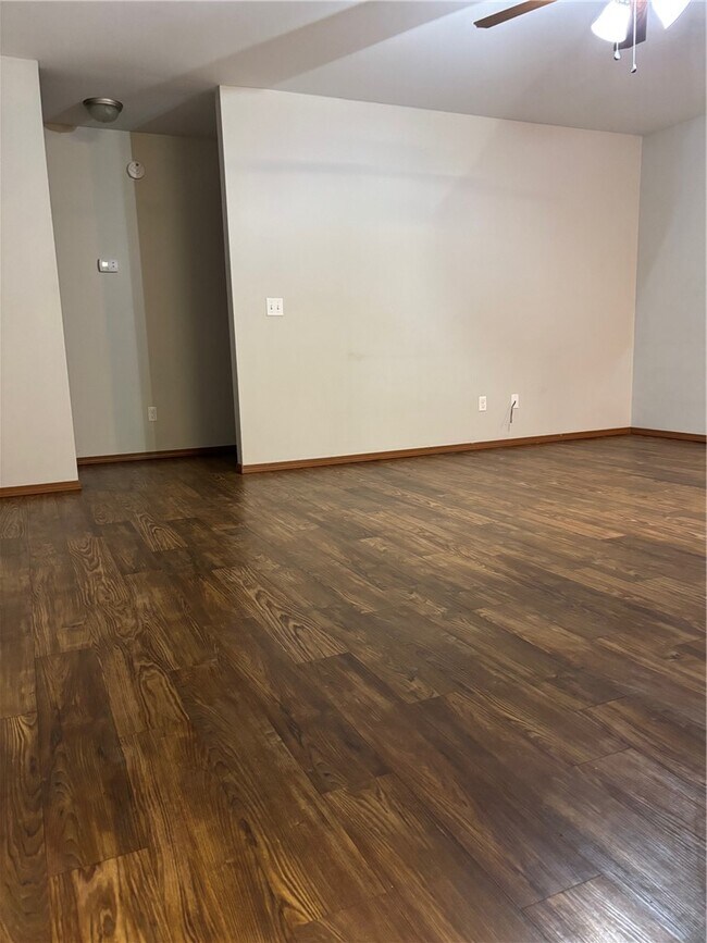Foto del edificio - 112 Sage St