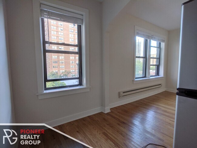 Foto del edificio - 618 W Patterson Ave