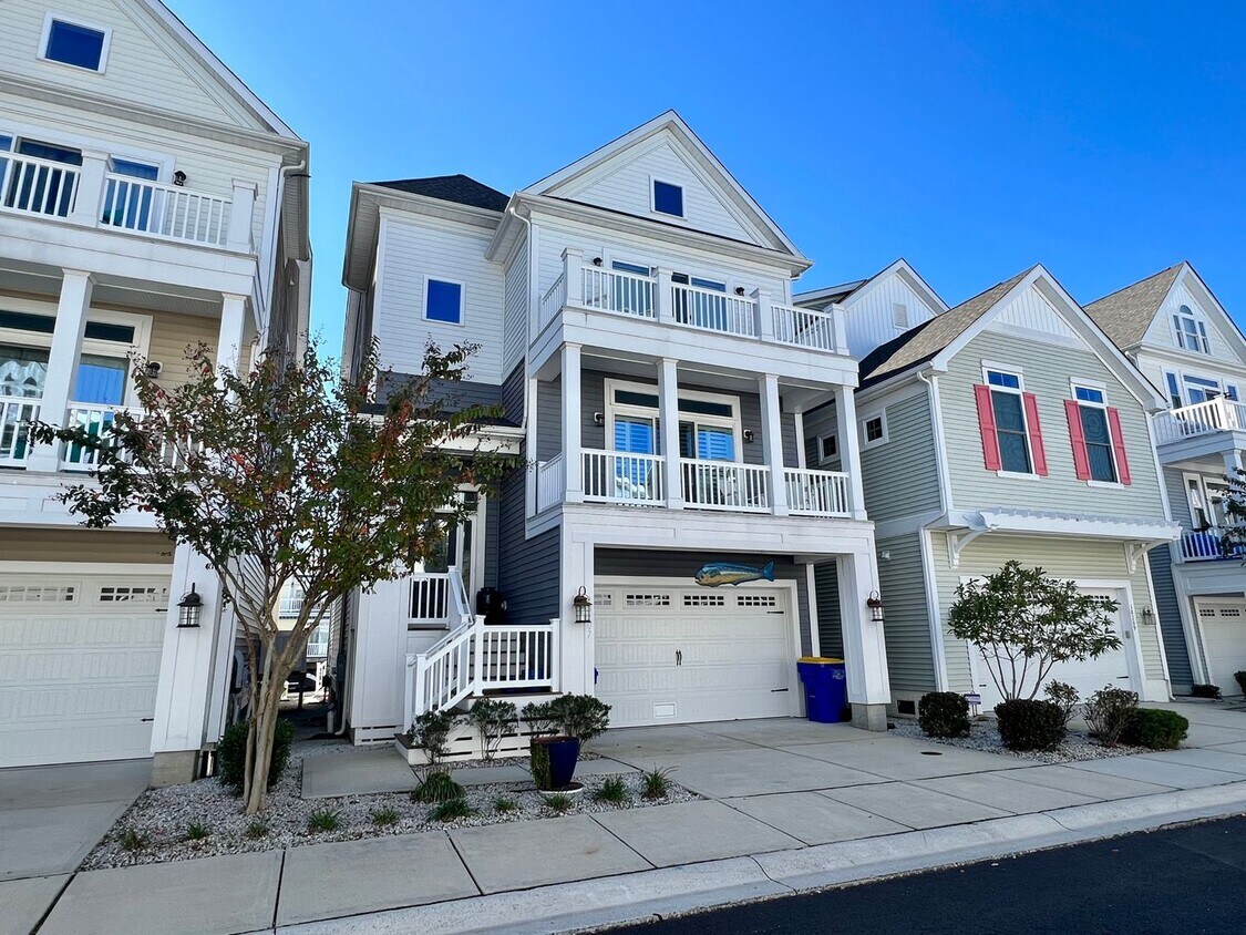 Foto principal - 38207 Creek Street, Sunset Harbor - Furnis...