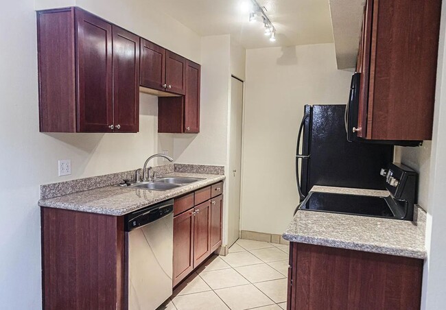 Foto del edificio - Winterhaven 3 beds 2 baths - Laundry in home