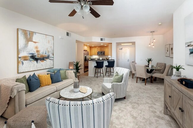 Foto del edificio - 1390 Saddle Rack St