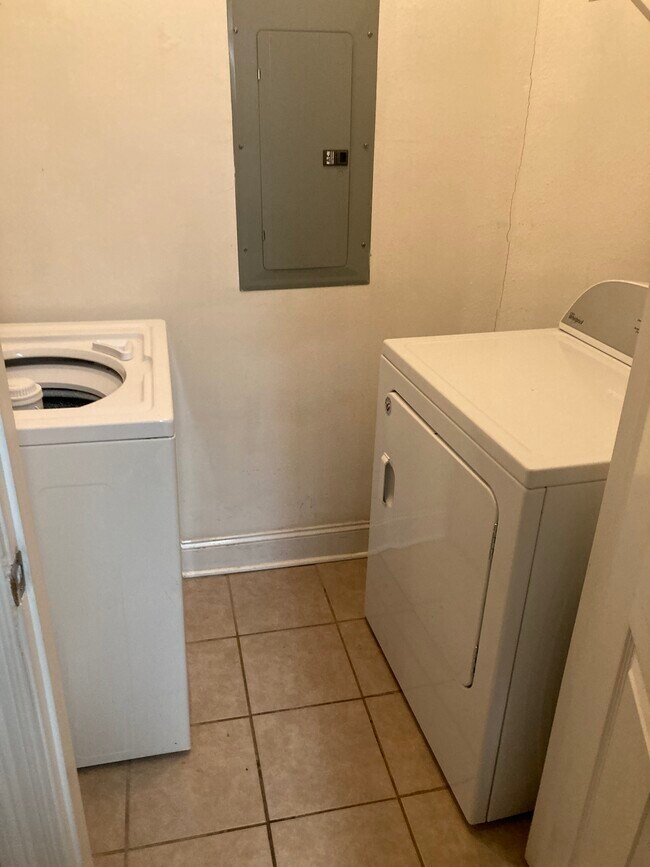 3218 Veterans Memorial Pky Unit 2210, Tuscaloosa, AL 35404 Condo for Rent in Tuscaloosa, AL