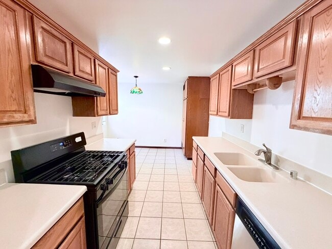 Foto del edificio - 13825 Beaver St