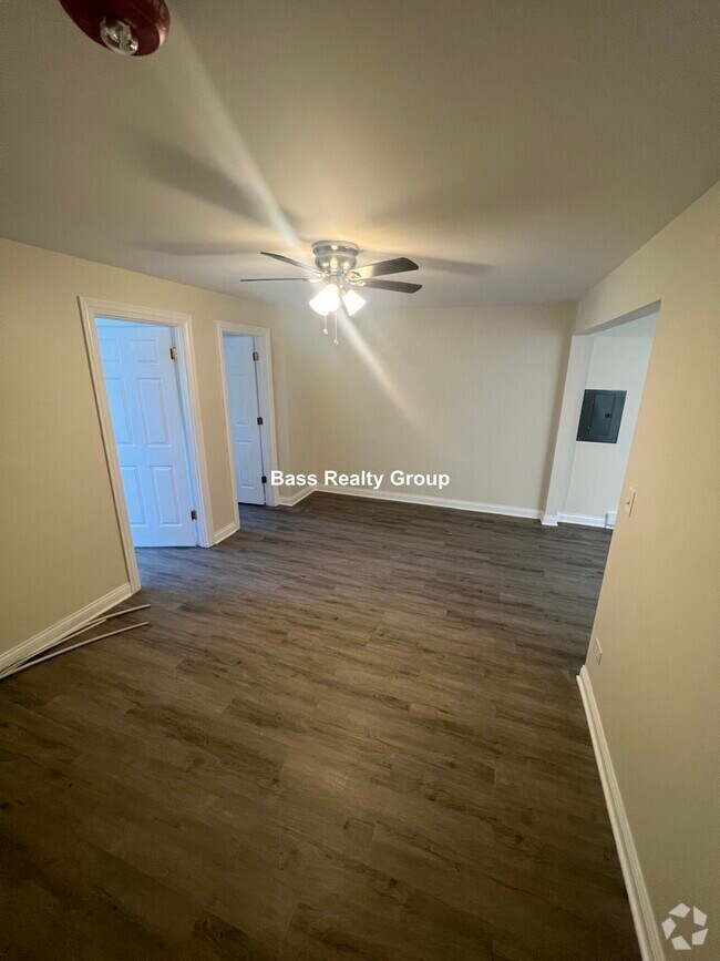 Apartments under 2,000 in Oak Lawn, IL 48 Rentals