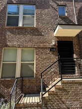 Building Photo - 15033 New Amsterdam Ln