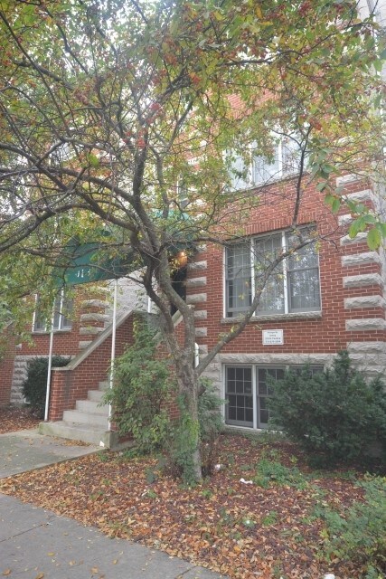 Primary Photo - 1735 N Paulina St
