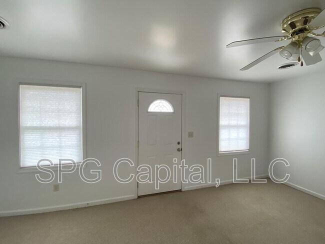 Building Photo - 8065 White Church Rd